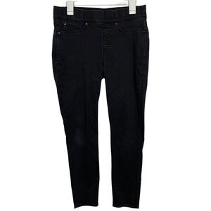 Levi’s Mid Rise Black Pull On Skinny Jeans